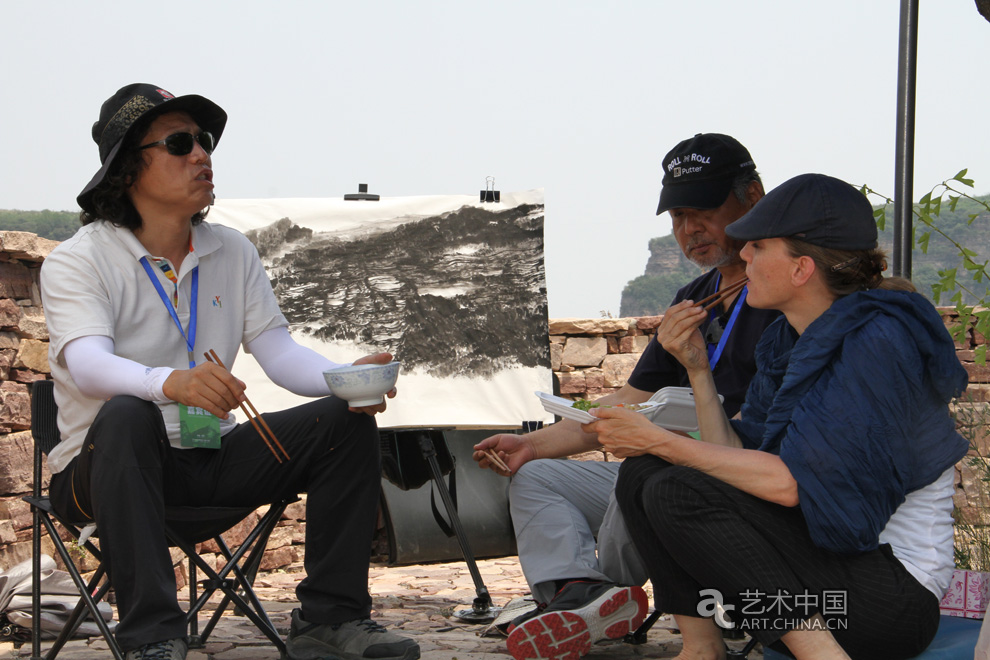 中外藝術(shù)家,太行對(duì)話,河南林州,中國(guó),國(guó)家畫(huà)院,中國(guó),互聯(lián)網(wǎng),新聞中心,國(guó)務(wù)院新聞辦公室,國(guó)家,旅游局